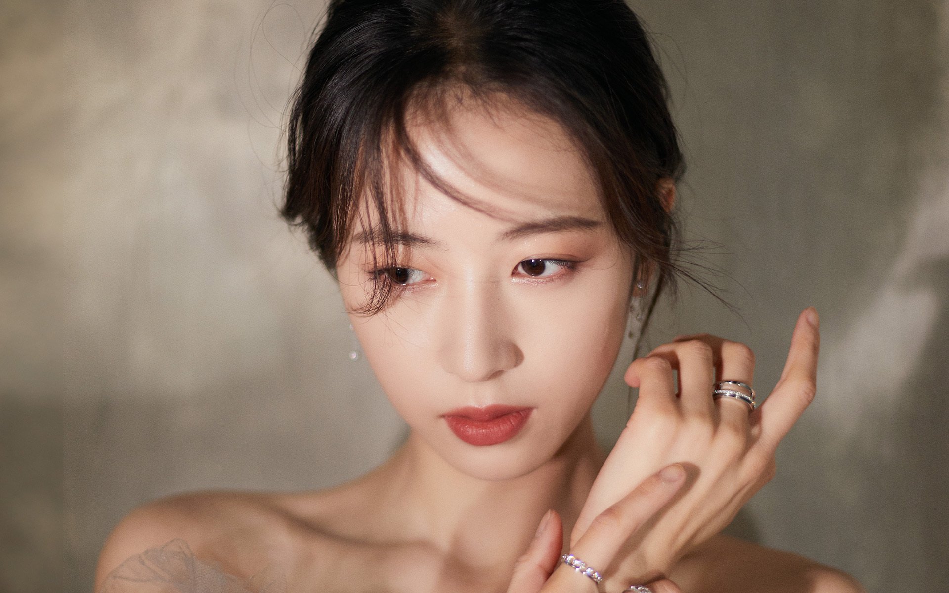 热刺与桑普顿交手，谁能夺得胜利？，热刺主帅桑托