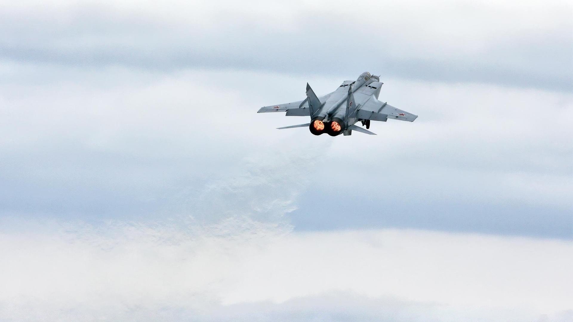 西班牙中场核心:我们配得上决赛舞台,西班牙中场球员有哪些