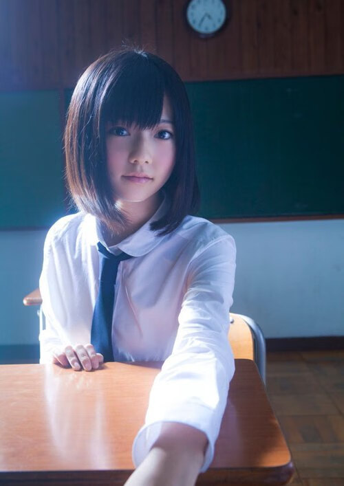 AYX GAMING-勇士队球员接受公开访问 呈现球场外风采，勇士队球员2021