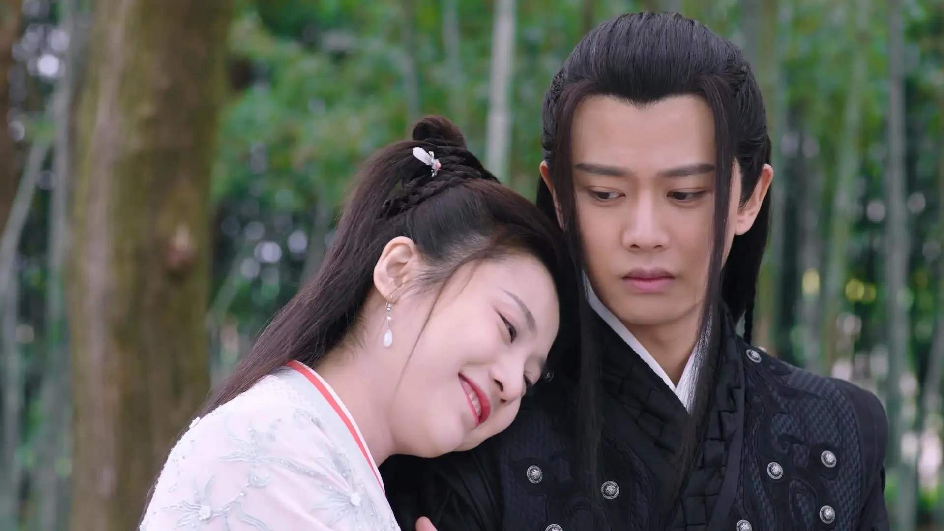 AYX官网-女足比赛赛场风云再起，惊艳瞬间连连，女足的比赛视频