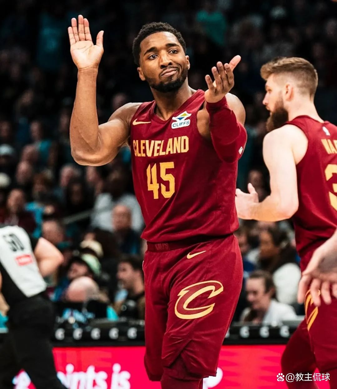 关于爱游戏体育:太阳队季后赛前景:能否在西部称霸,冲击总冠军?的信息 关于爱游戏体育:太阳队季后赛前景:能否在西部称霸,冲击总冠军?的信息