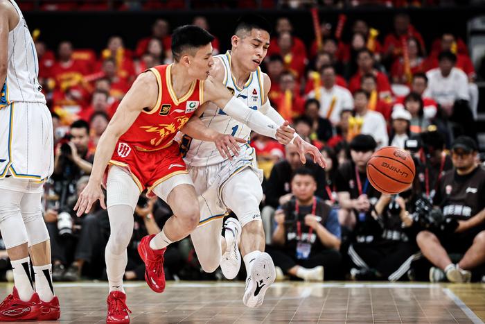 包含爱游戏体育:CBA球员:海外联赛,挑战自我,提升实力,为中国篮球争光的词条 包含爱游戏体育:CBA球员:海外联赛,挑战自我,提升实力,为中国篮球争光的词条