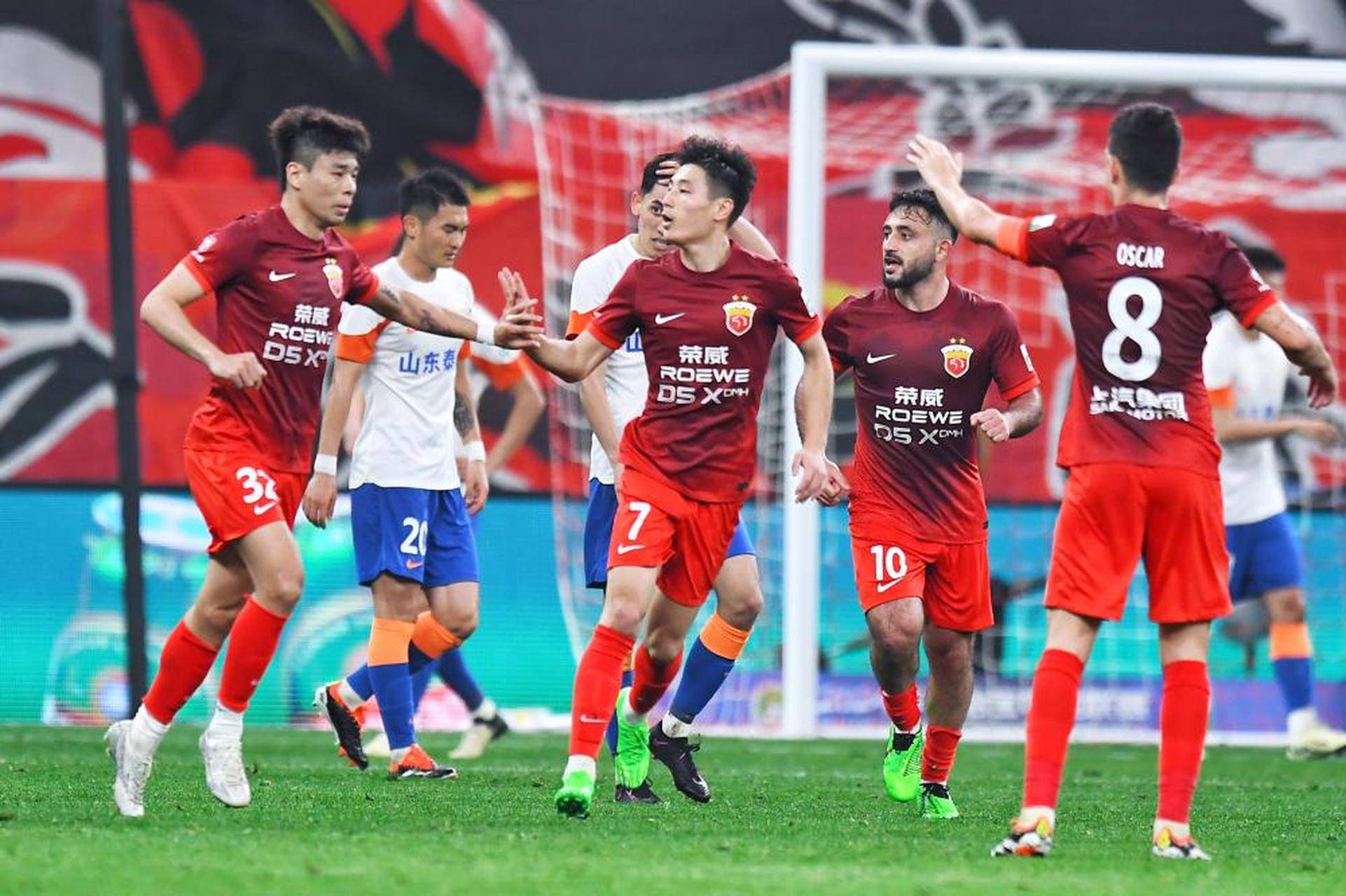 爱游戏体育：中超联赛改革，新赛季看点十足