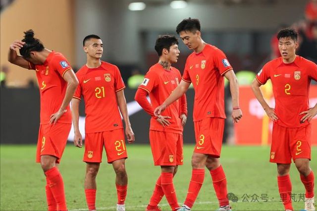 爱游戏体育：国足新帅首次亮相，战术理念引热议的简单介绍